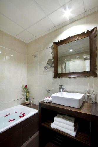 เอล ติบูรอน บูทิก โฮเต็ล แอนด์ สปา  Hotel ตอร์เรโมลิโนส ห้อง รูปภาพ